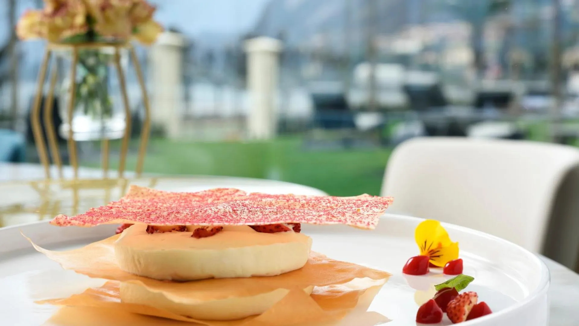 Grand Hotel Victoria Concept & Spa, By R Collection Hotels ميناجيو